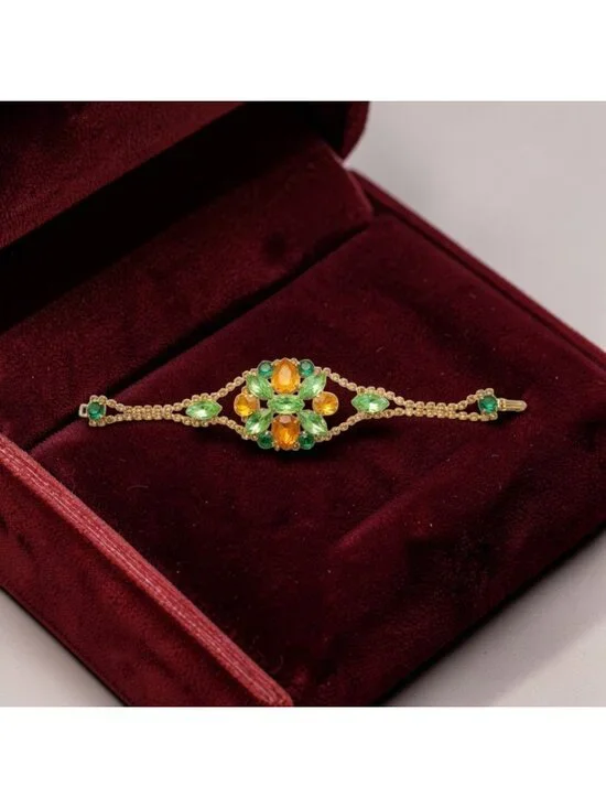 Husar.D Czech Glass Bracelet Victorian Style Large Teardrop Matquise Square - Picture 1 of 10